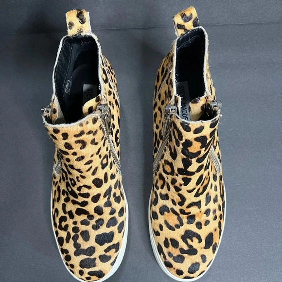 Steve Madden cow hide fur leopard print sneakers zipper size 7 - Picture 5 of 12
